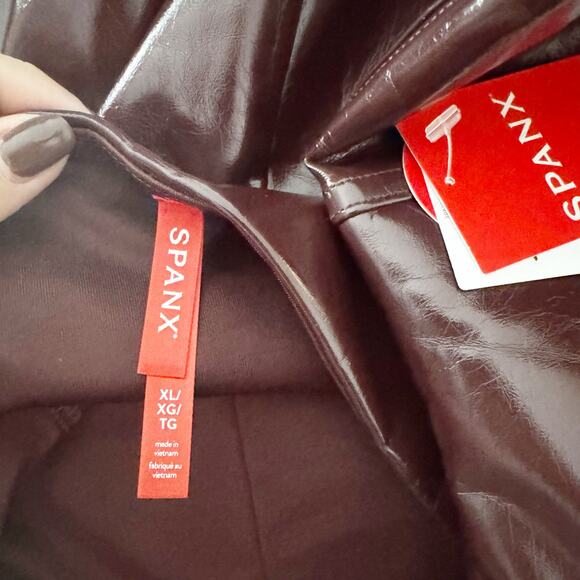 SPANX Faux Patent Leather Leggings Ruby Burgundy XL - Picture 9 of 11